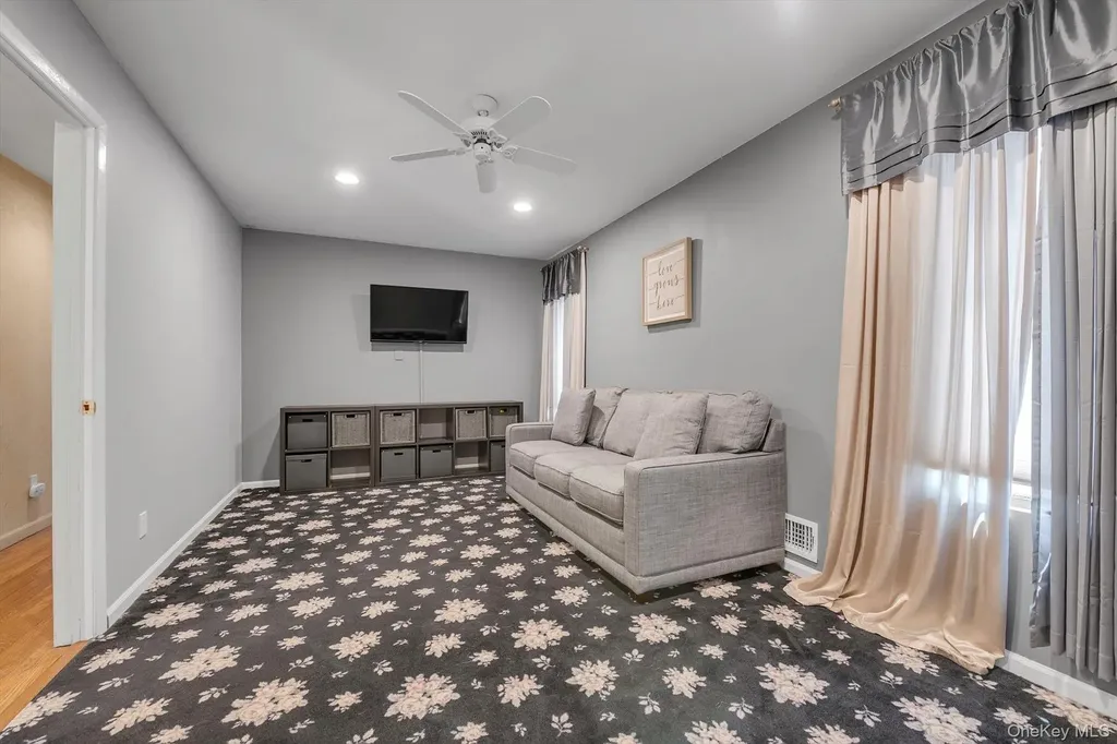 36 Sullivan Drive Jericho NY 11753