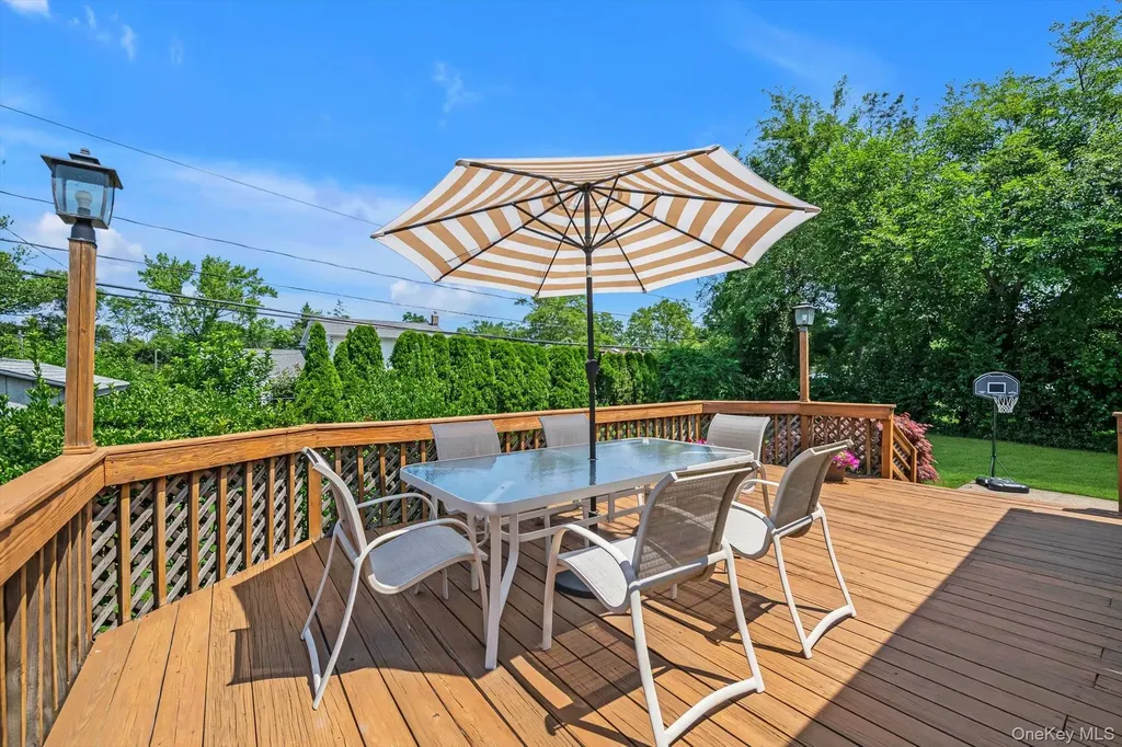 36 Sullivan Drive Jericho NY 11753