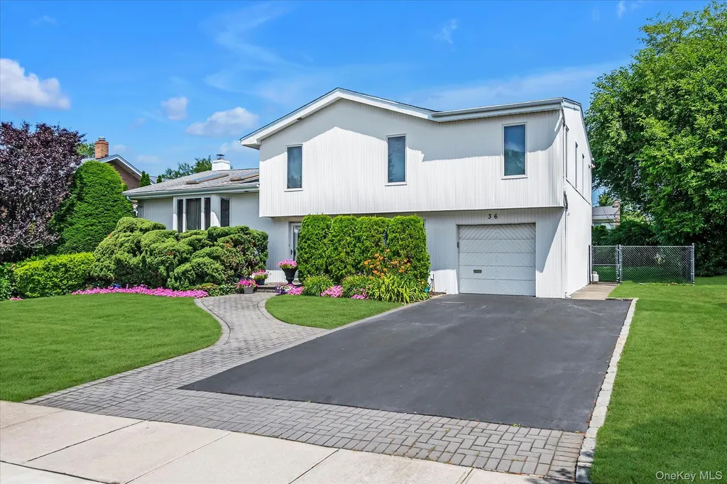 36 Sullivan Drive Jericho NY 11753
