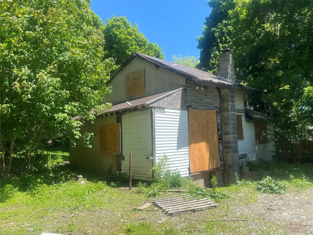 12 Neighborly Lane Dover Plains NY 12522