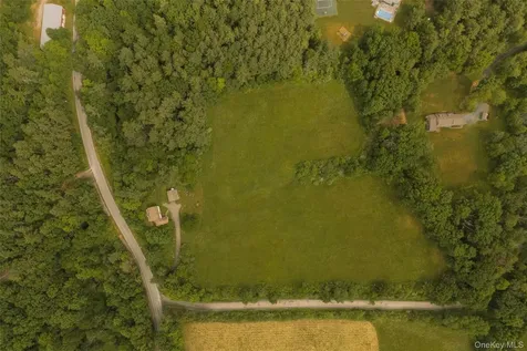 1100 Harlemville Road Ghent NY 12075