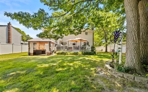 1288 Boston Avenue Bay Shore NY 11706