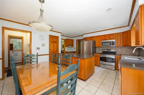 326 Mills Cross Road Staatsburg NY 12580