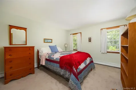 326 Mills Cross Road Staatsburg NY 12580