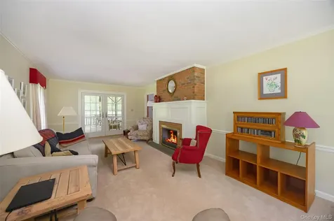 326 Mills Cross Road Staatsburg NY 12580
