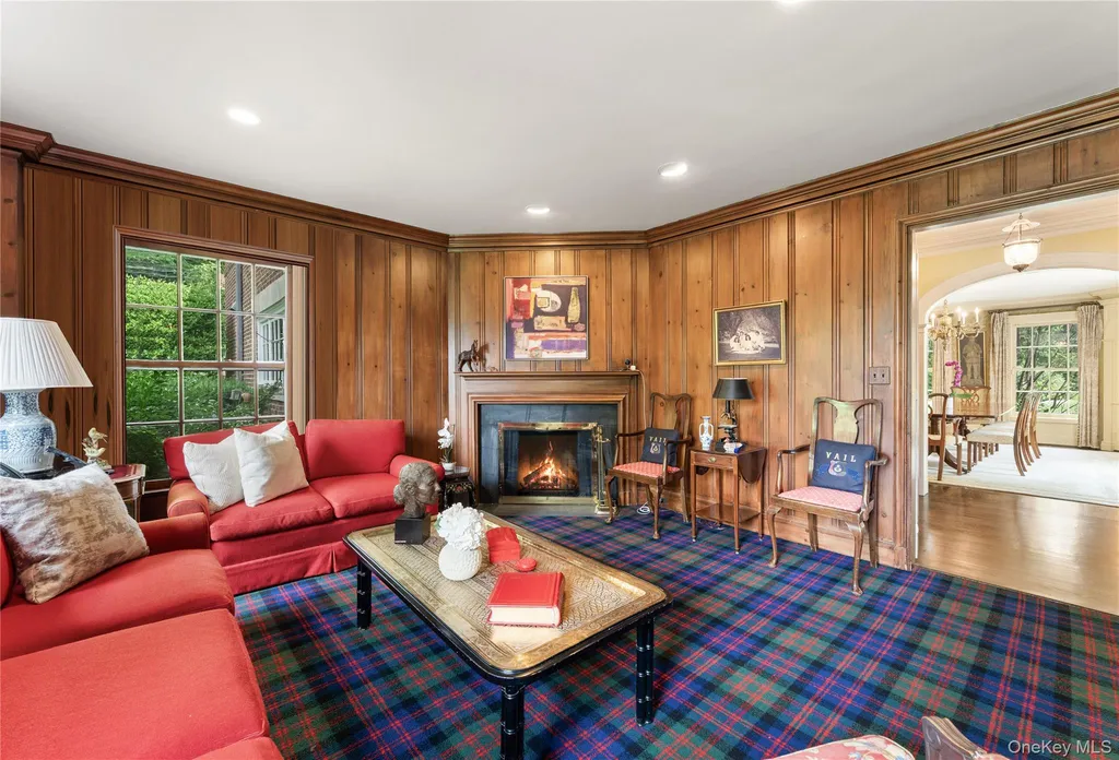 21 Dolma Road Scarsdale NY 10583