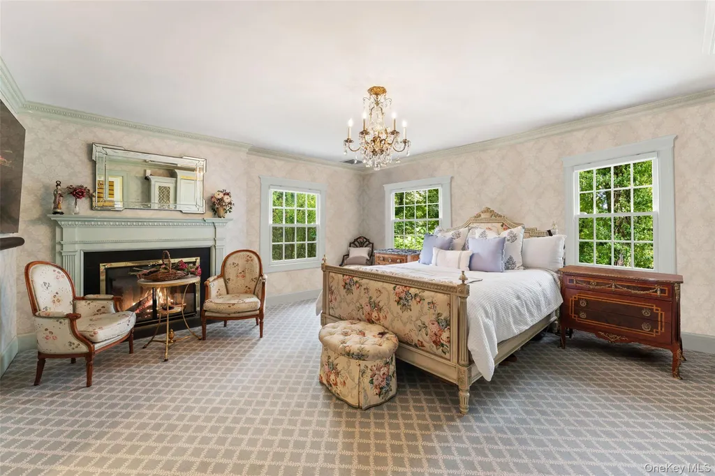 21 Dolma Road Scarsdale NY 10583
