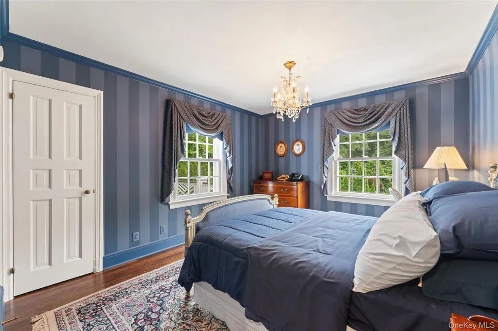 21 Dolma Road Scarsdale NY 10583