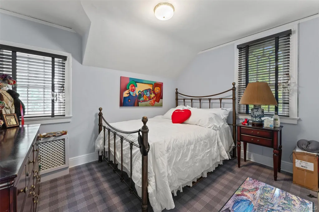 21 Dolma Road Scarsdale NY 10583