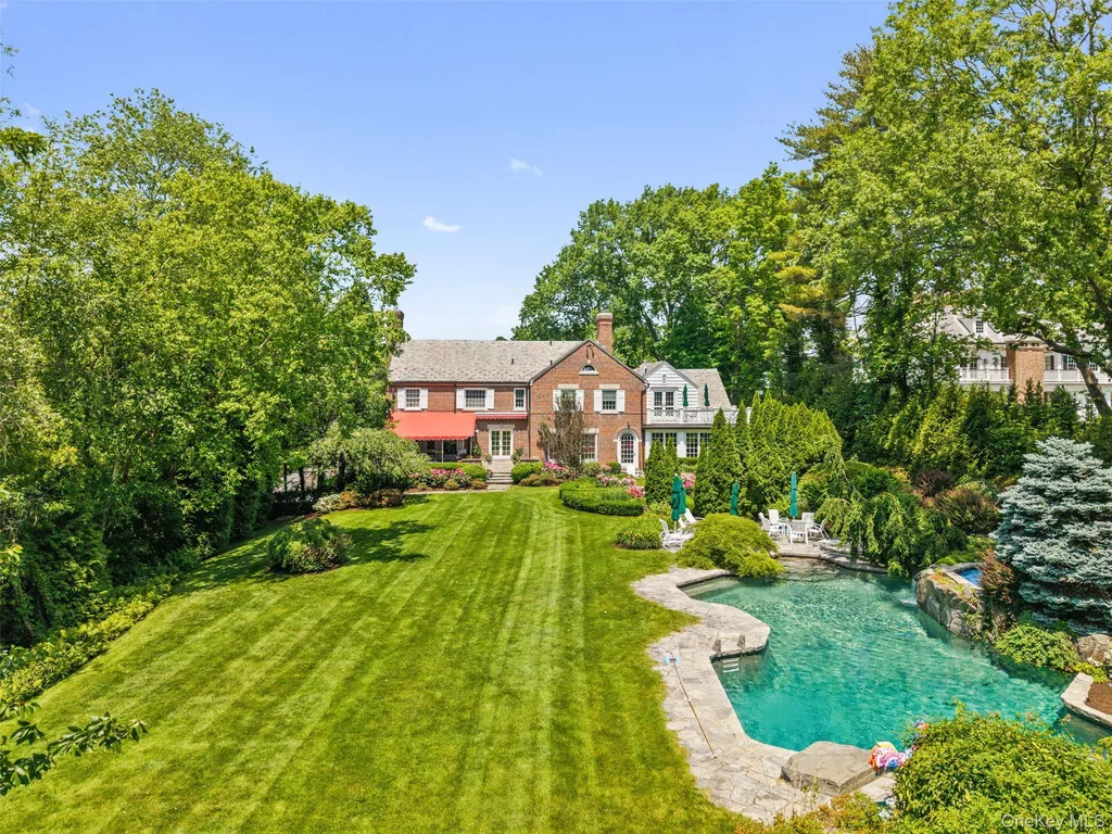 21 Dolma Road Scarsdale NY 10583