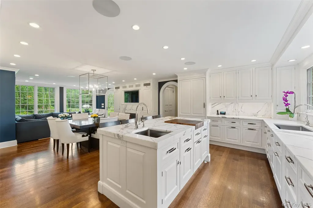 21 Dolma Road Scarsdale NY 10583