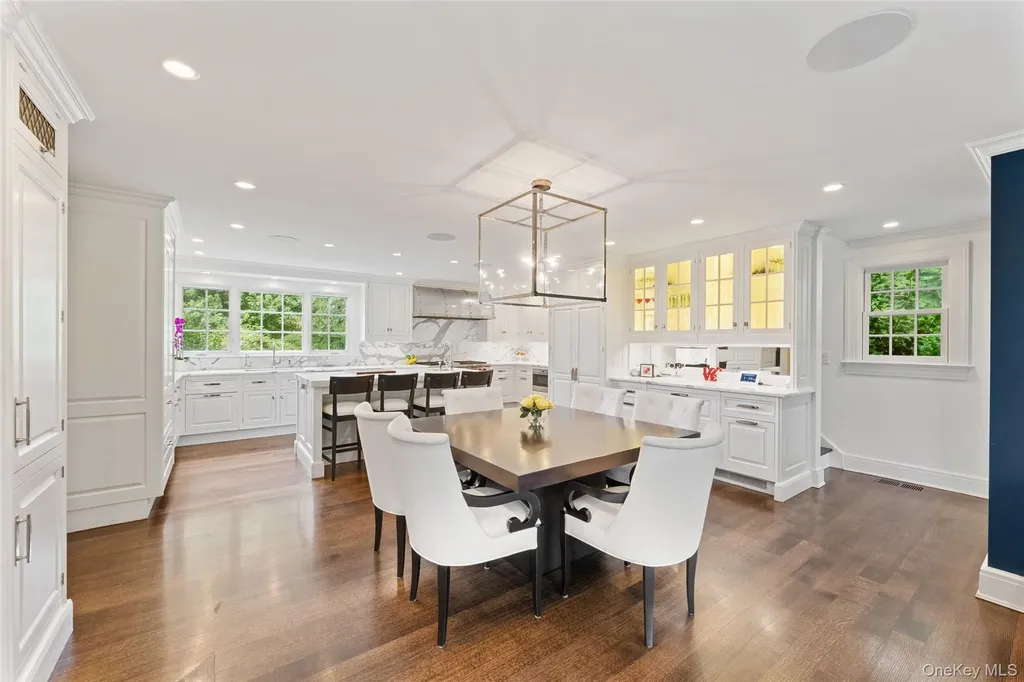 21 Dolma Road Scarsdale NY 10583