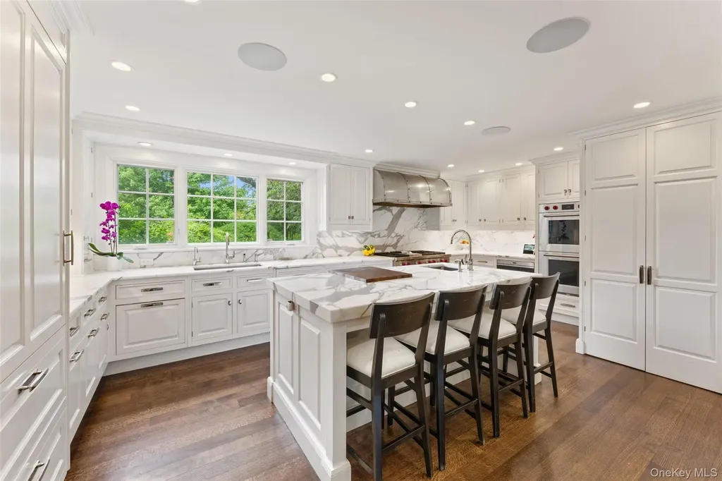 21 Dolma Road Scarsdale NY 10583