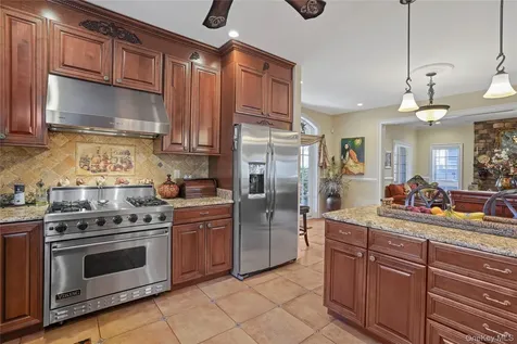 157-36 85th Street Howard Beach NY 11414