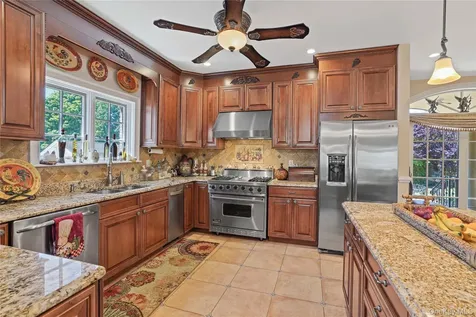 157-36 85th Street Howard Beach NY 11414