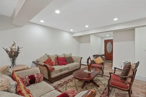 157-36 85th Street Howard Beach NY 11414