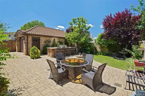 157-36 85th Street Howard Beach NY 11414