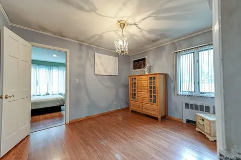 2349 Lincoln Street North Bellmore NY 11710