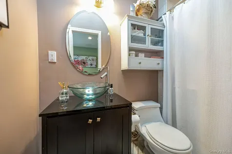 2349 Lincoln Street North Bellmore NY 11710