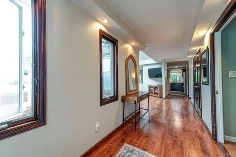 2349 Lincoln Street North Bellmore NY 11710