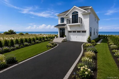 33A Bayville Avenue Bayville NY 11709