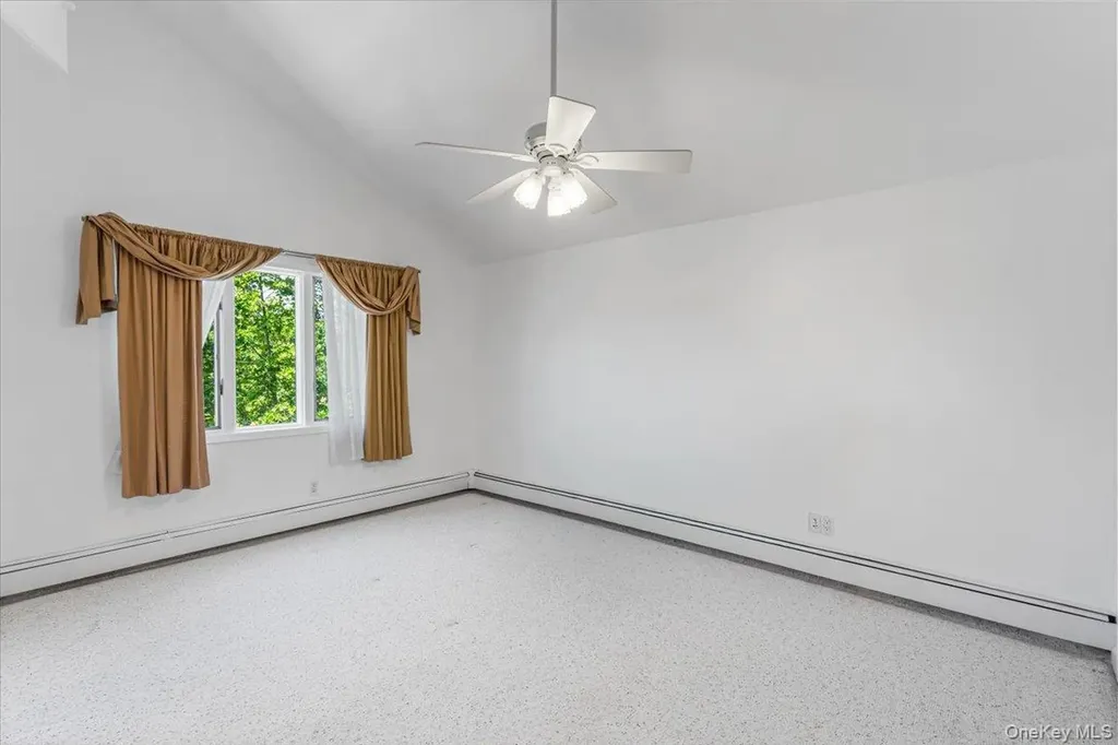 6461 230th Street Oakland Gardens NY 11364
