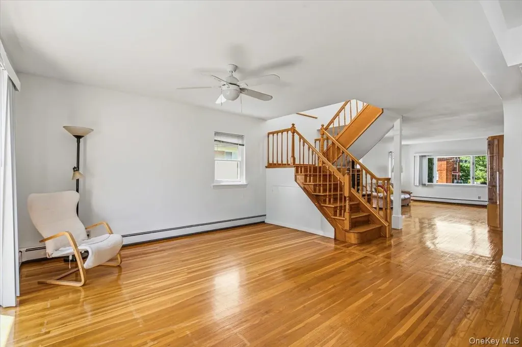 6461 230th Street Oakland Gardens NY 11364