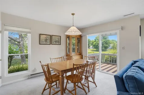 11 Pond Drive W Rhinebeck NY 12572