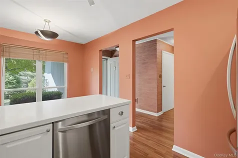 28 E Knoll Rhinebeck NY 12572
