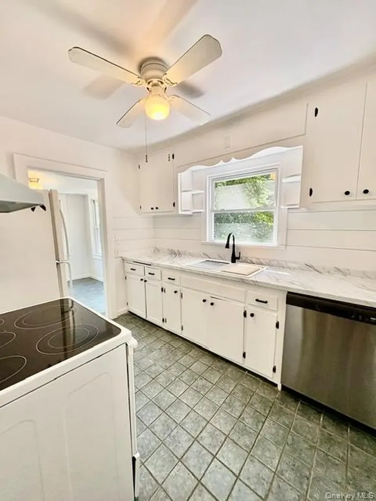 3 Elm Road Somers NY 10541