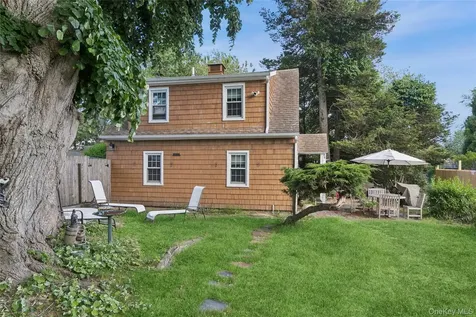 89 S Elroy Drive Montauk NY 11954