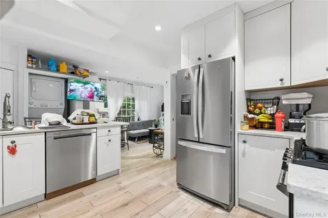 89 S Elroy Drive Montauk NY 11954