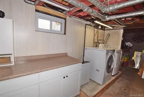 88 East Street Hicksville NY 11801