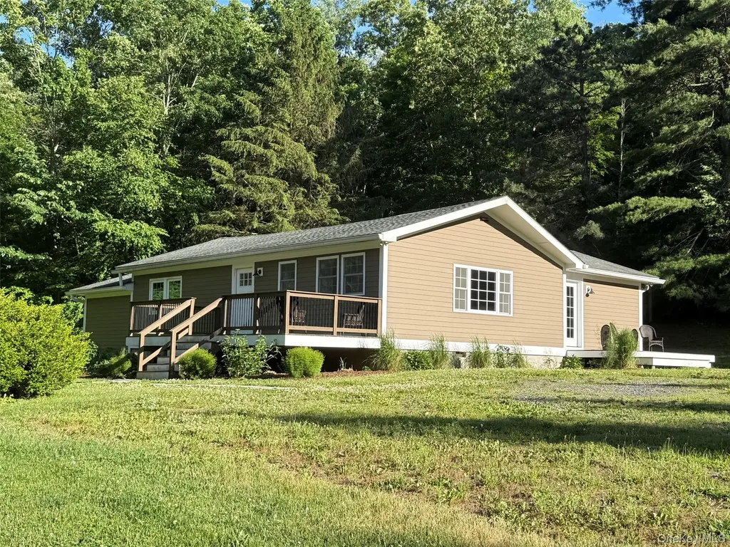 463 Doodletown Road Ancram NY 12502