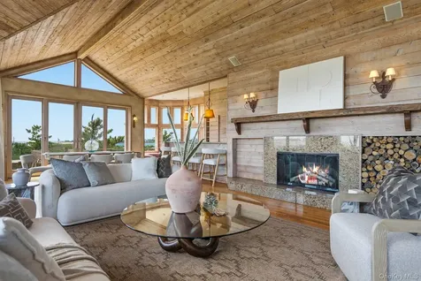 137 Sandune Court Sagaponack NY 11962