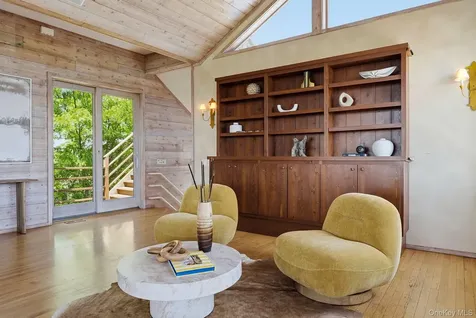 137 Sandune Court Sagaponack NY 11962