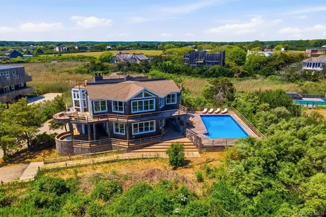 137 Sandune Court Sagaponack NY 11962
