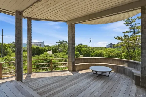 137 Sandune Court Sagaponack NY 11962