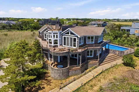 137 Sandune Court Sagaponack NY 11962