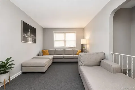 76 Dongan Avenue Staten Island NY 10314