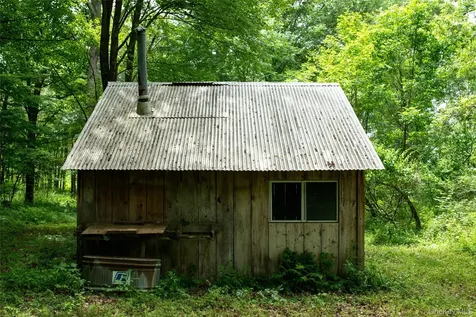 7115 Albany Post Road Rhinebeck NY 12572