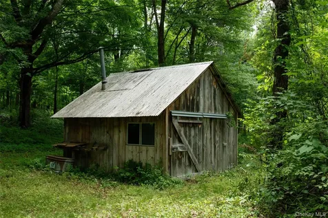 7115 Albany Post Road Rhinebeck NY 12572