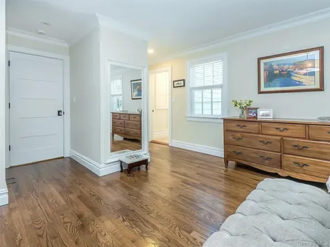 73 Lafayette Avenue Sea Cliff NY 11579