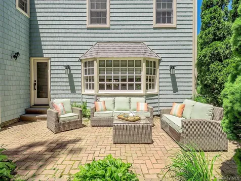 73 Lafayette Avenue Sea Cliff NY 11579