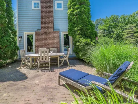 73 Lafayette Avenue Sea Cliff NY 11579