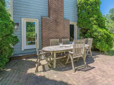 73 Lafayette Avenue Sea Cliff NY 11579