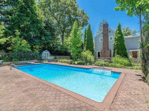 73 Lafayette Avenue Sea Cliff NY 11579