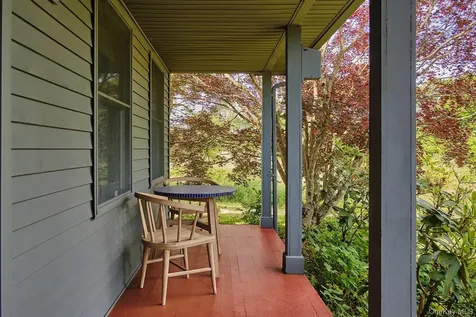 90 Reuter Road Germantown NY 12526