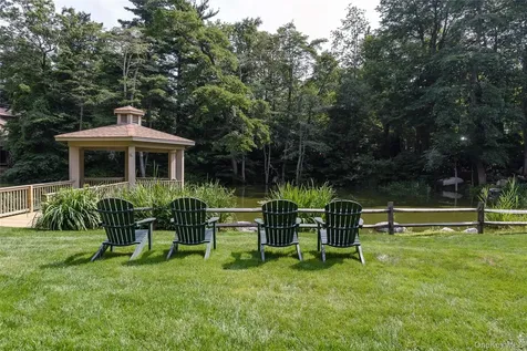 125 Country Club Drive Jericho NY 11753