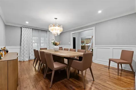 40 Coves Run Syosset NY 11791